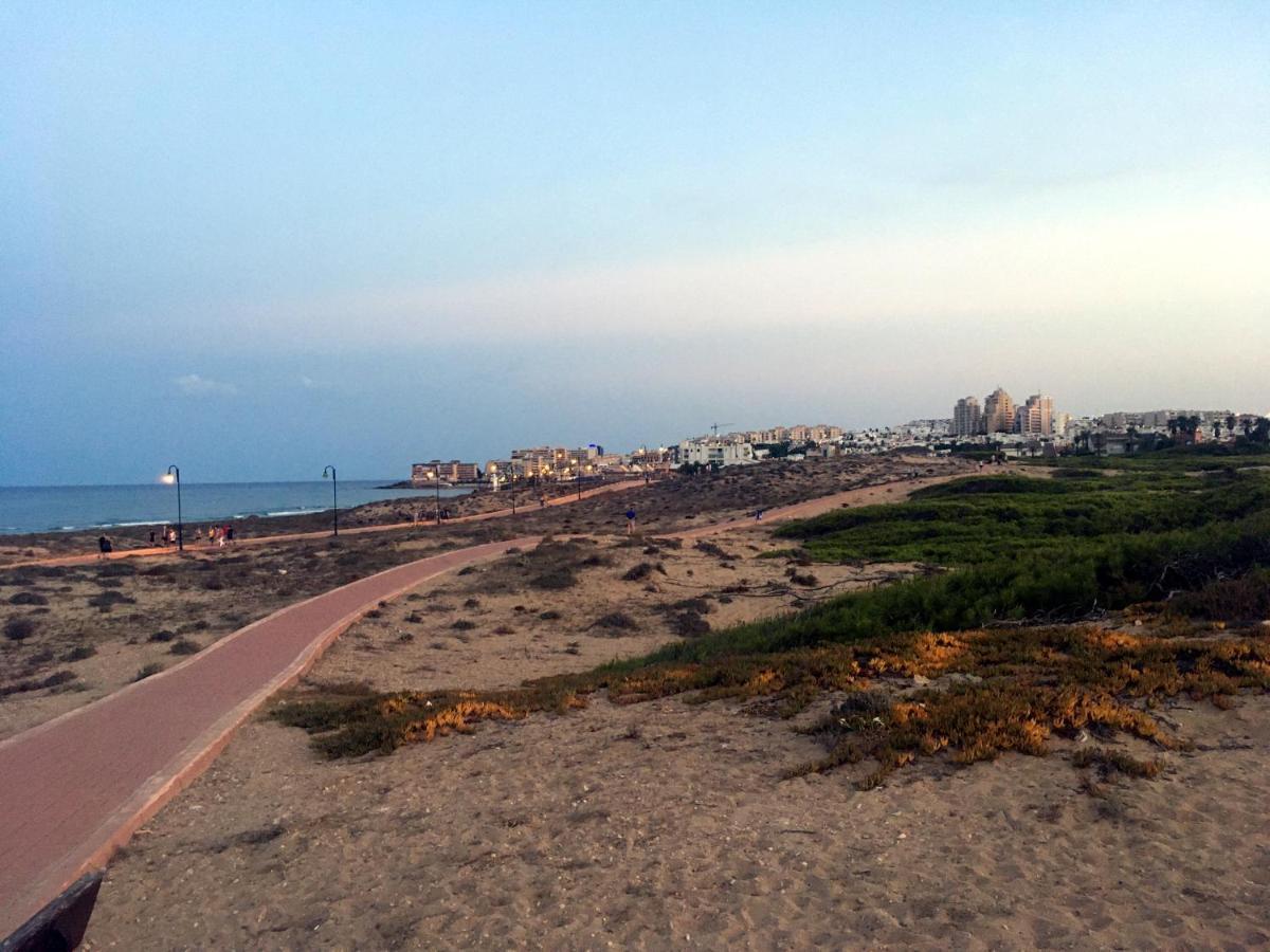 Apartmento Hana Con Terraza - Despues De La Renovacion General La Mata  Exteriér fotografie