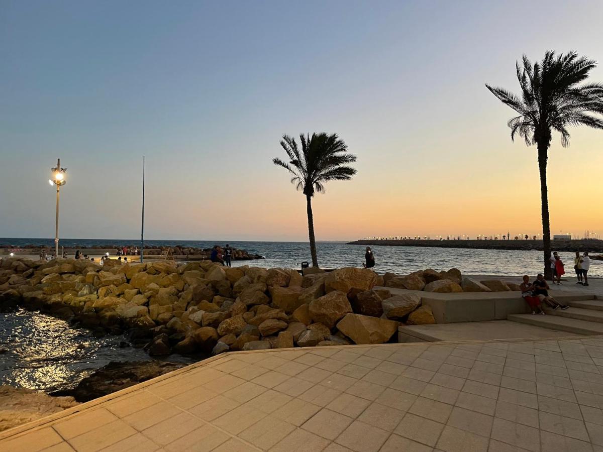 Apartmento Hana Con Terraza - Despues De La Renovacion General La Mata  Exteriér fotografie